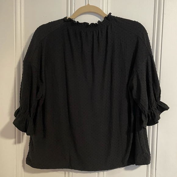 Clipdot Ruffle Top - Picture 4 of 6